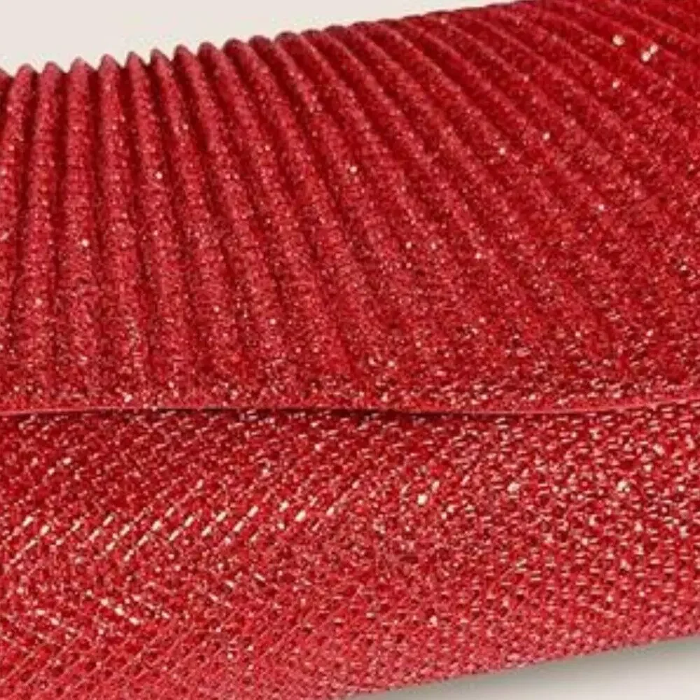 Val Boutique sequin clutch